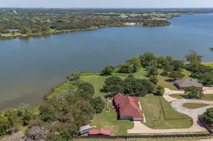 1701 W Lake Shore Dr, Alvarado, TX 76009 - Photo 6