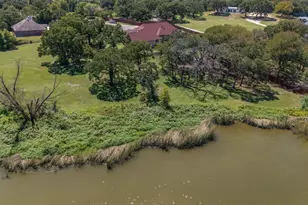 1701 W Lake Shore Dr, Alvarado, TX 76009 - Photo 12