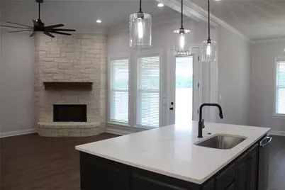 10117 Castleberry Lane, Waco, TX 76712 - Photo 4