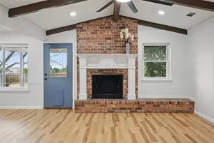 9813 Bancroft Dr, Benbrook, TX 76126 - Photo 10