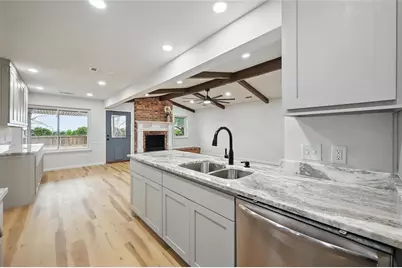 9813 Bancroft Drive, Benbrook, TX 76126 - Photo 18