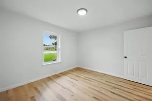 9813 Bancroft Dr, Benbrook, TX 76126 - Photo 32