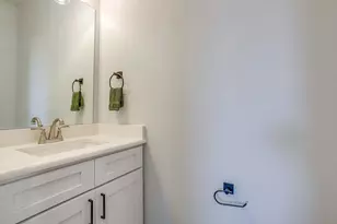 1005 Springfield Dr, Springtown, TX 76082 - Photo 16