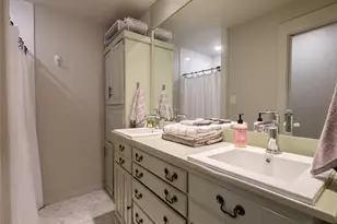 2040 S 9th St, Waco, TX 76706 - Photo 16