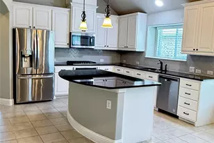 6020 Harwich Ln, Fort Worth, TX 76179 - Photo 4