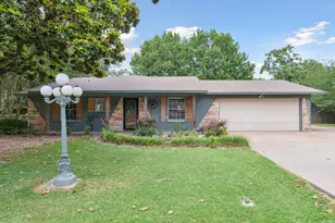507 Cedar St, Edgewood, TX 75117 - Photo 1