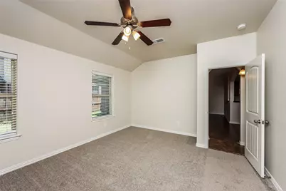 7660 Hollow Forest Drive, Fort Worth, TX 76123 - Photo 16