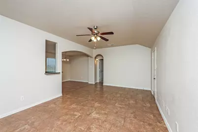 7660 Hollow Forest Drive, Fort Worth, TX 76123 - Photo 4