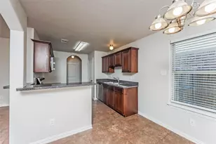 7660 Hollow Forest Dr, Fort Worth, TX 76123 - Photo 8