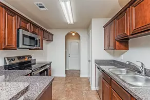 7660 Hollow Forest Dr, Fort Worth, TX 76123 - Photo 12