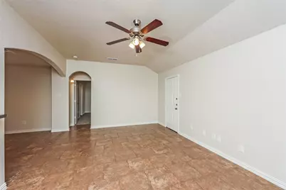 7660 Hollow Forest Drive, Fort Worth, TX 76123 - Photo 6