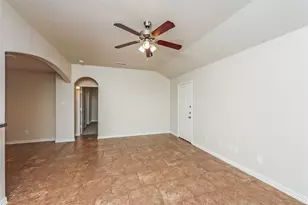 7660 Hollow Forest Dr, Fort Worth, TX 76123 - Photo 6