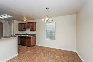 7660 Hollow Forest Dr, Fort Worth, TX 76123 - Photo 10