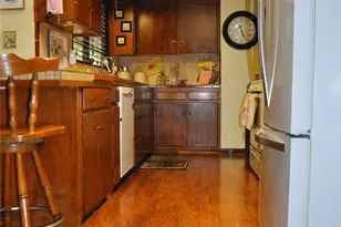 1405 Rolling Hills Dr, Graham, TX 76450 - Photo 12