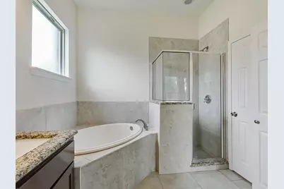 3101 Eastcrest Court, Fort Worth, TX 76105 - Photo 8