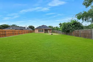 3101 EastCrest Ct, Fort Worth, TX 76105 - Photo 36