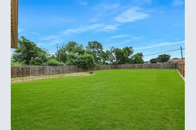 3101 Eastcrest Court, Fort Worth, TX 76105 - Photo 38