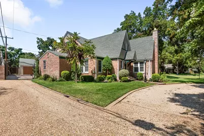 1215 N Oak Cliff Boulevard, Dallas, TX 75208 - Photo 2