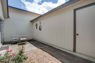 1916 Cobblestone Ln, Garland, TX 75042 - Photo 32