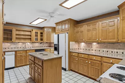302 Erwin Street, Edgewood, TX 75117 - Photo 12