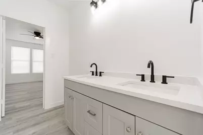 6283 Denham Circle, Dallas, TX 75217 - Photo 26