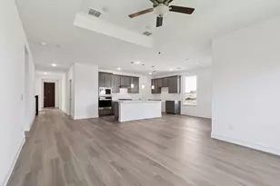 444 Avian Wy, Godley, TX 76044 - Photo 4