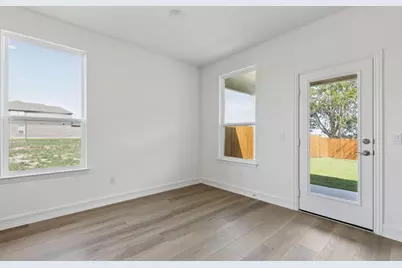 444 Avian Way, Godley, TX 76044 - Photo 10