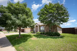 103 Hay Meadow Dr, Crandall, TX 75114 - Photo 2