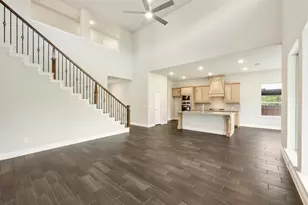 223 Shawnee Trail, Alvarado, TX 76009 - Photo 4