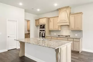 223 Shawnee Trail, Alvarado, TX 76009 - Photo 8