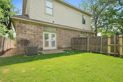 3116 Frazier Avenue, Fort Worth, TX 76110 - Photo 16
