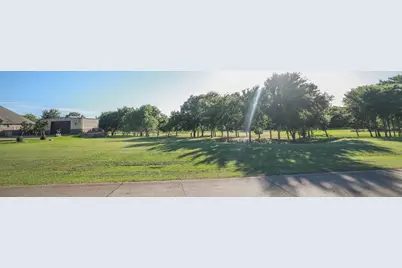 1409 Shadow Lakes Drive, Wills Point, TX 75169 - Photo 6