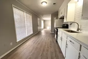 301 Dena Ln, Krugerville, TX 76227 - Photo 4