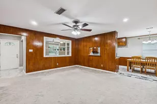 2140 Barbell Ln, Fort Worth, TX 76111 - Photo 10