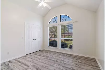 3750 Castlegate Drive, Paris, TX 75462 - Photo 14