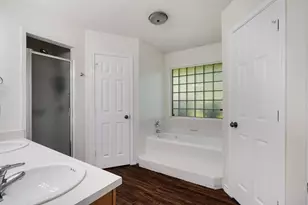 3750 Castlegate Dr, Paris, TX 75462 - Photo 12