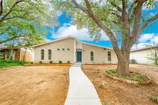 1505 Carnation Dr, Lewisville, TX 75067 - Photo 1