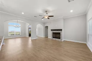 386 Frederick Dr, Robinson, TX 76706 - Photo 6