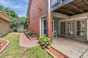 2903 Golden Gate Ct, Carrollton, TX 75007 - Photo 30