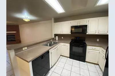 3241 Lexington Drive, Tyler, TX 75701 - Photo 10