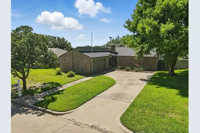 1111 Wilshire Drive, Trophy Club, TX 76262 - Photo 1