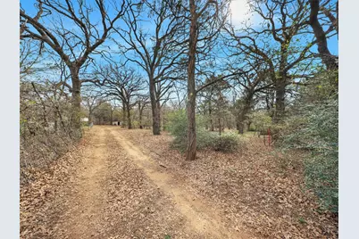 429 S Shady Shores Road, Shady Shores, TX 76208 - Photo 2