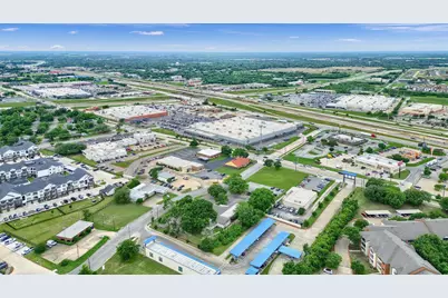 815 E Pecan Grove, Sherman, TX 75090 - Photo 8