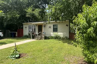 129 E Wanda Dr, Garland, TX 75040 - Photo 2