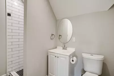 507 N Buffalo Avenue, Cleburne, TX 76033 - Photo 28