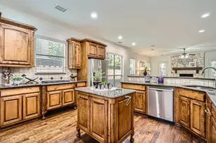 6235 Palo Pinto Ave, Dallas, TX 75214 - Photo 10