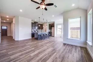 4712 Elite Dr, Sanger, TX 76266 - Photo 8