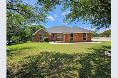 192 Bluebonnet Drive, Decatur, TX 76234 - Photo 1