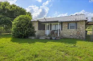 306 Litigation St, Glen Rose, TX 76043 - Photo 2