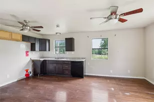 37 Busby Ln, Bells, TX 75414 - Photo 16